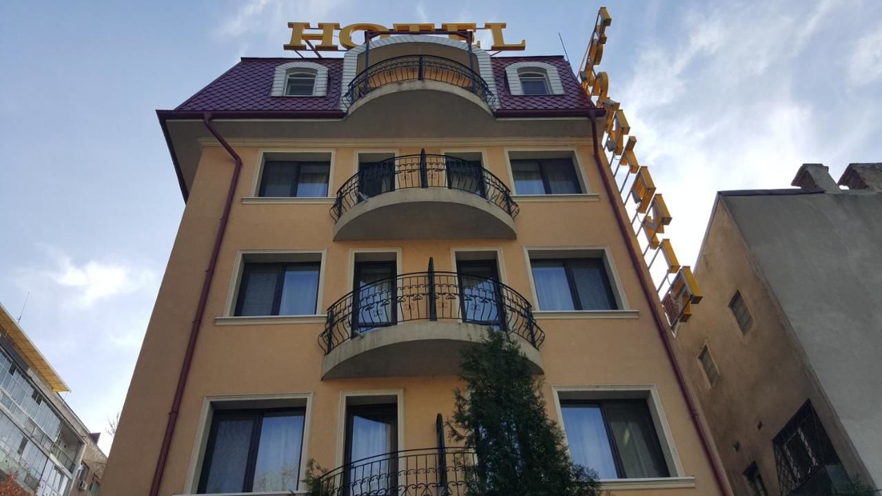 Отель Hotel Cantemir Бухарест-4
