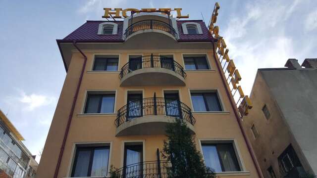 Отель Hotel Cantemir Бухарест-3