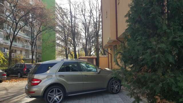 Отель Hotel Cantemir Бухарест-36